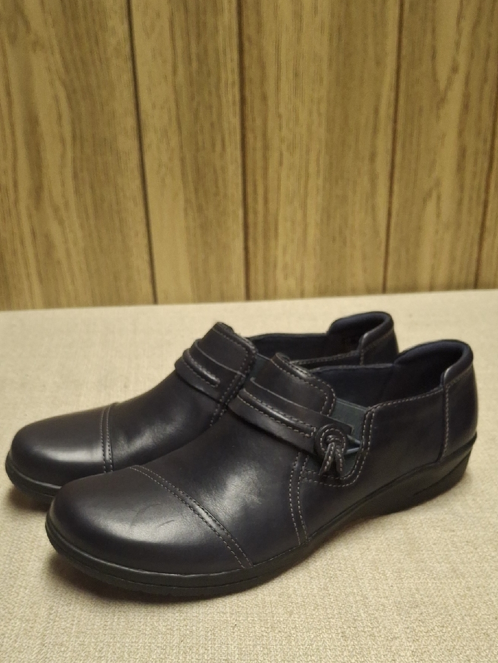 CLARKS Unstructured Cheyn Madi Slip-On Loafer, Navy Blue Tumbled Leather Size 10